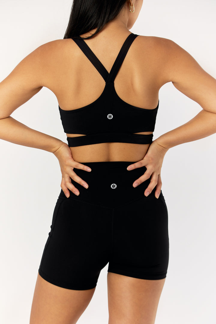 Astoria Live Luxe Crossover Crop - Black