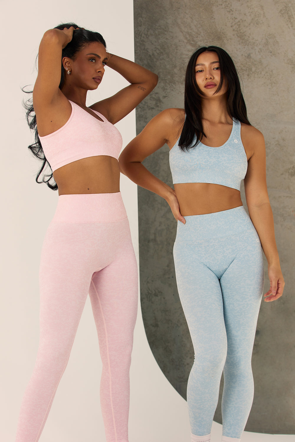 Astoria Rise Seamless Sports Bra - Baby Blue