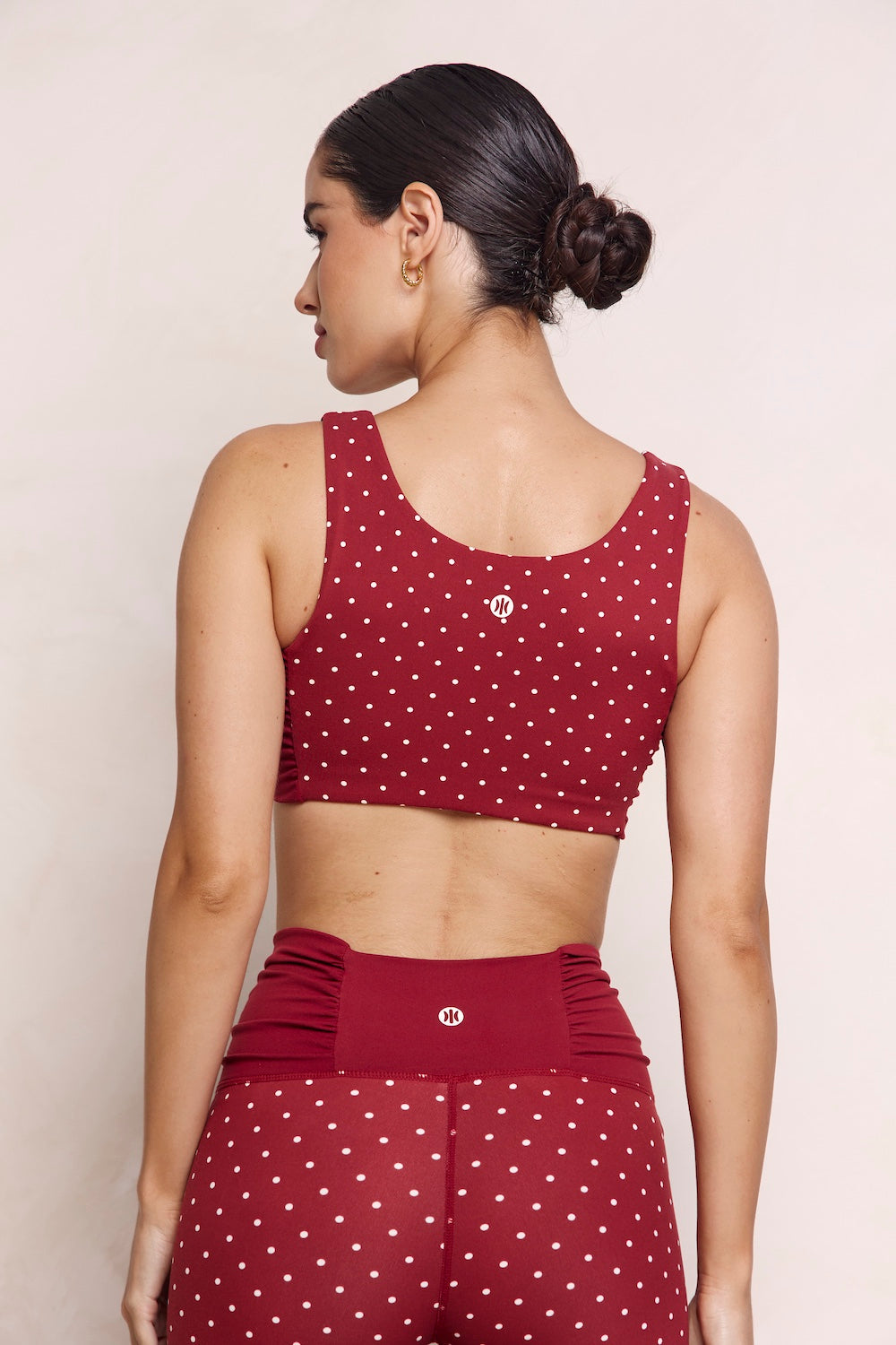 Astoria LUXE BALANCE Ruched Sports Crop - Merlot Polka