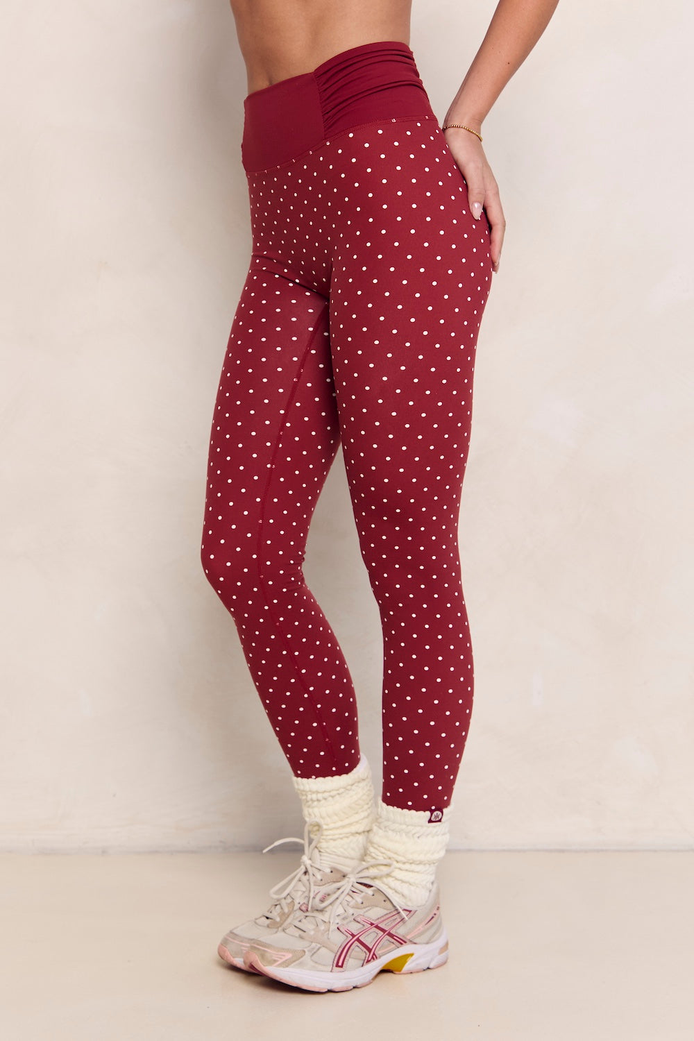 Astoria Luxe Balance Ruched Legging - Merlot Polka