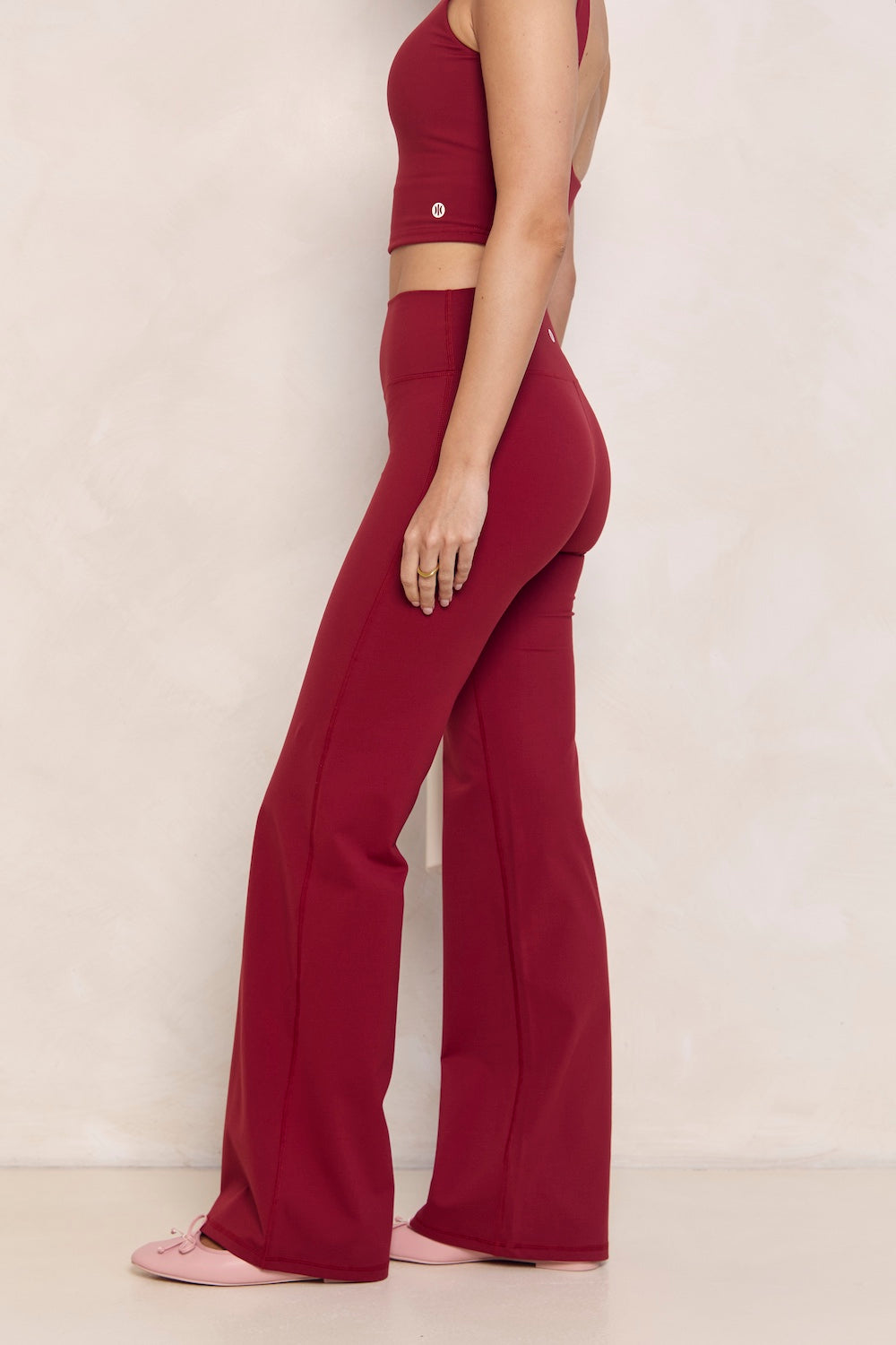 Astoria Luxe Balance Straight Legging - Merlot