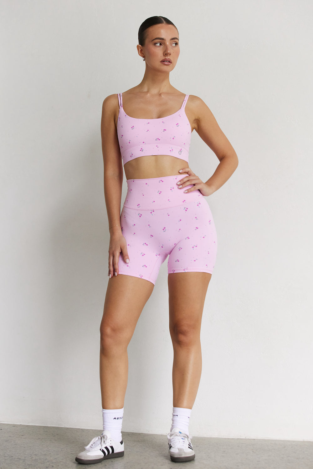 Astoria Luxe Blossom Short - Cherry