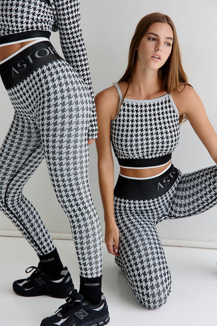 Astoria Seamless Knit Sports Crop - Black/Grey Houndstooth