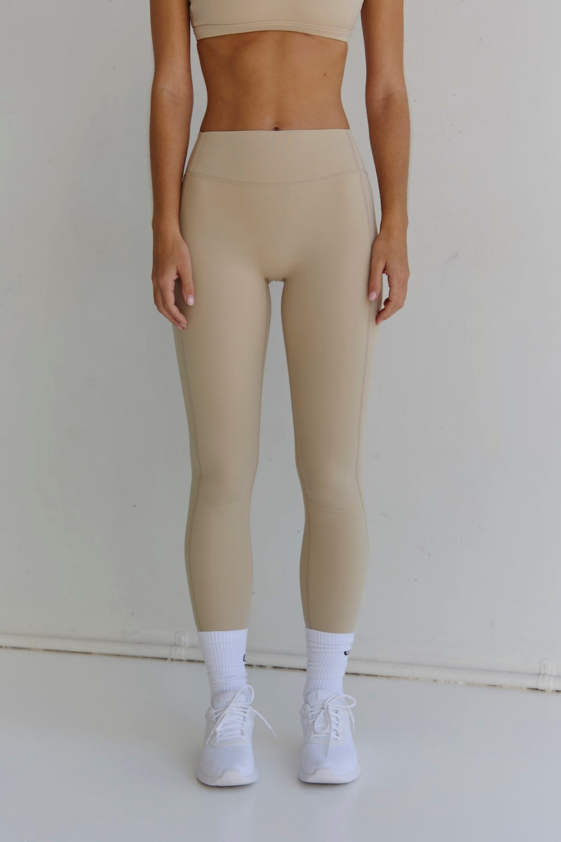 Astoria LUXE BALANCE Form Legging - Oat