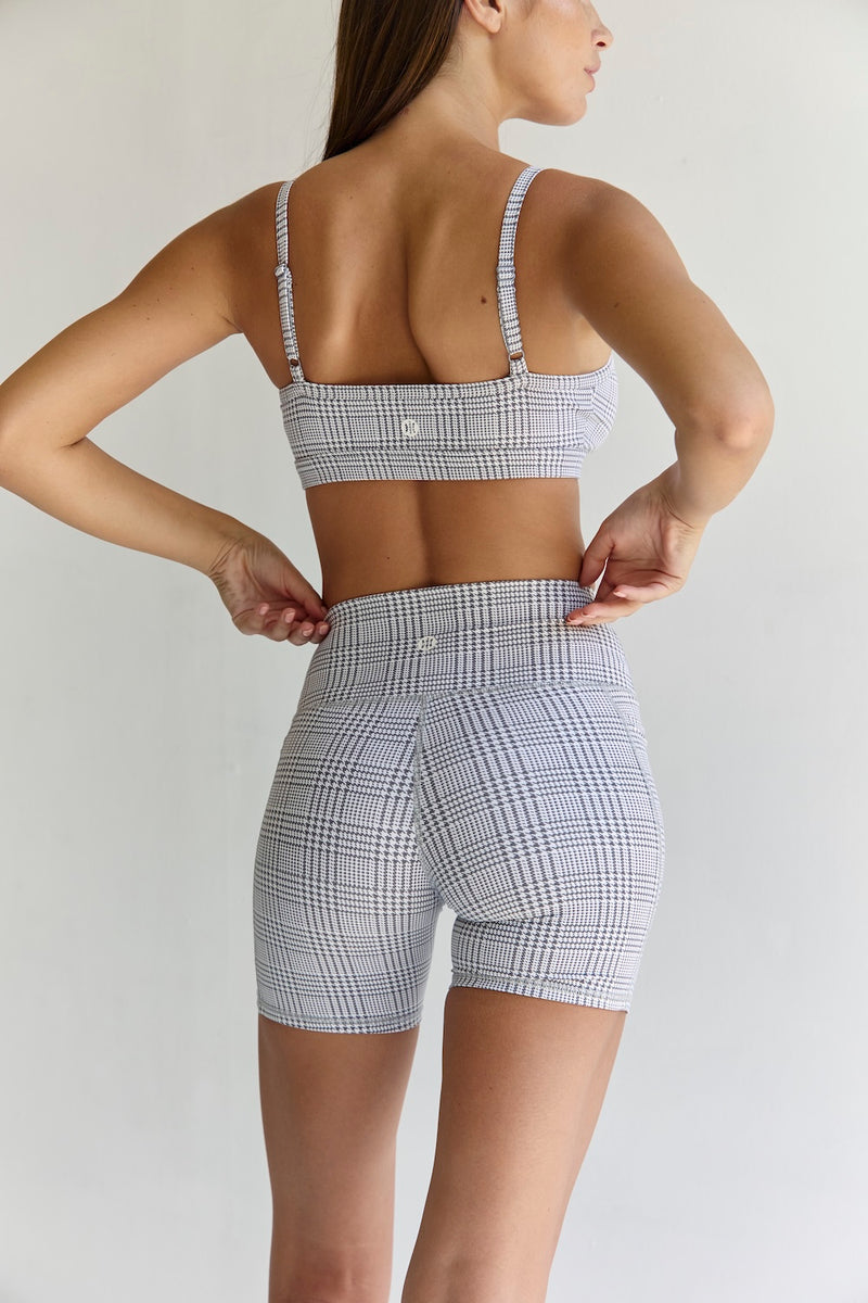 Astoria Airvíve Pocket Short - Grey Plaid