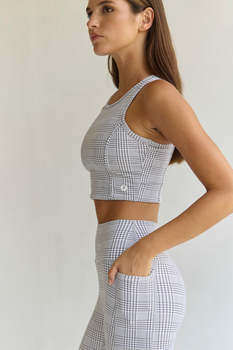 Astoria Airvíve Staple Sport Crop - Grey Plaid