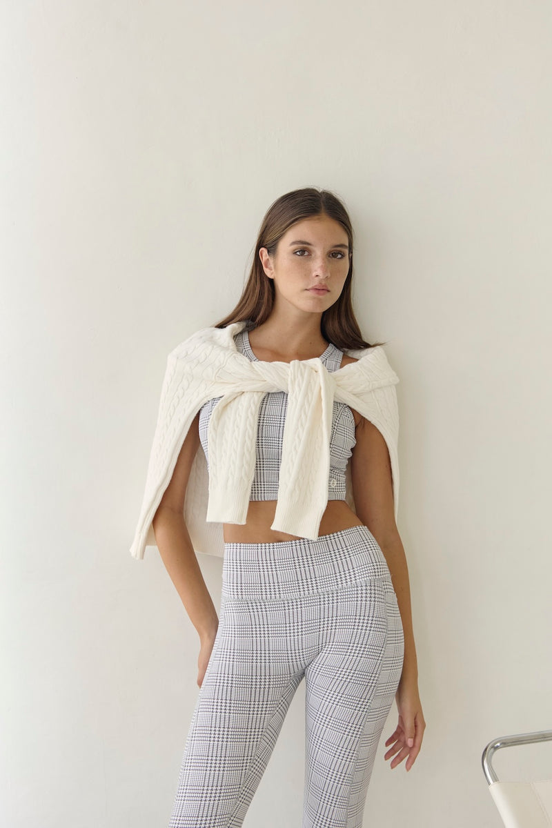 Cable Knit Pullover - Cream