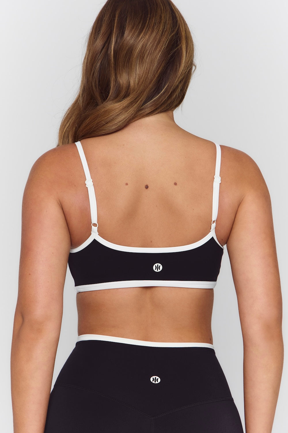 Astoria Luxe Balance Minimalist Sports Bra - Black/Cream