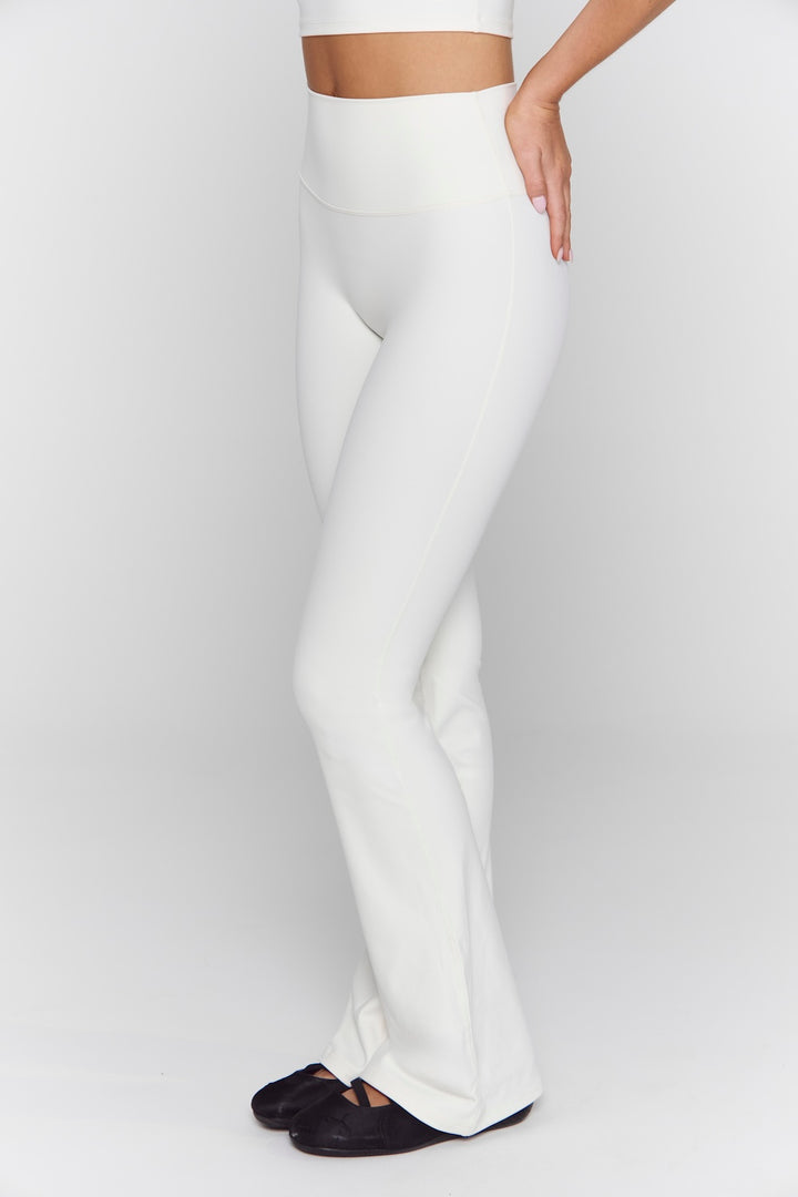 Astoria Luxe Balance Flare Legging - Cream