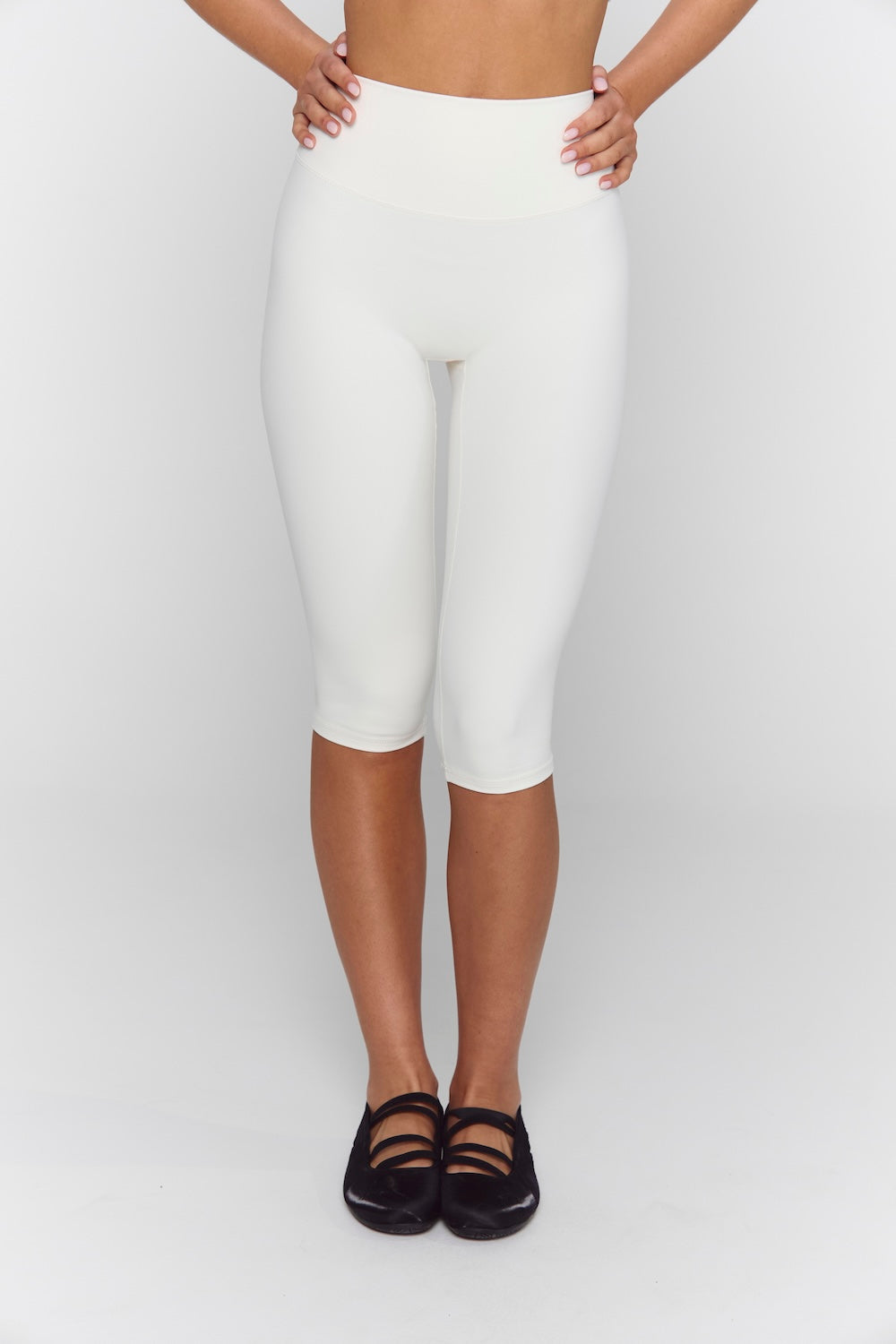 Astoria Luxe Balance Capri - Cream