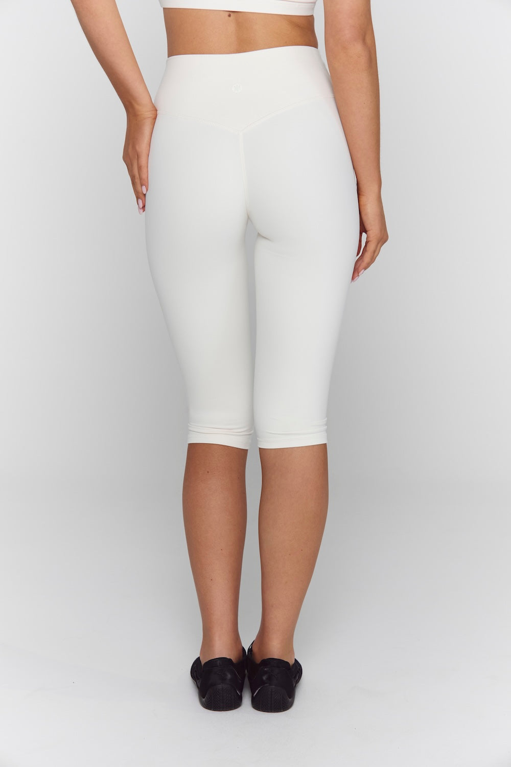 Astoria Luxe Balance Capri - Cream