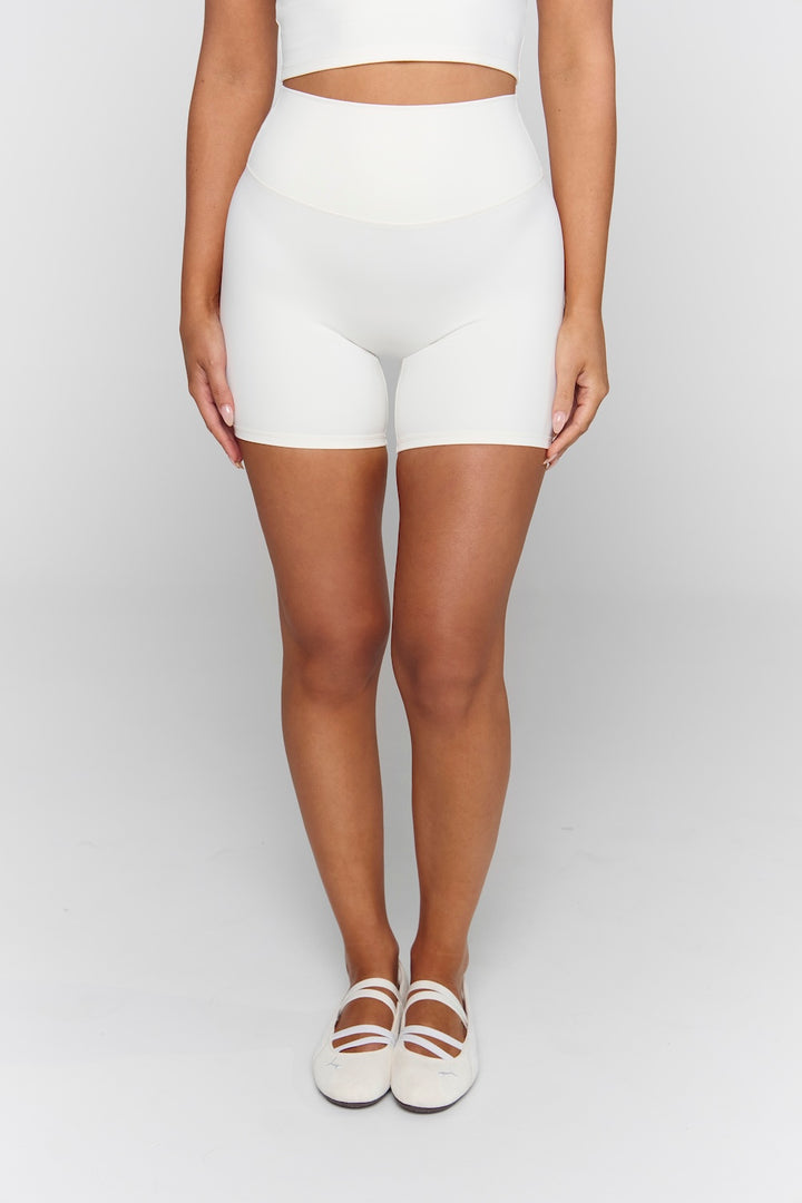Astoria Luxe Balance Short - Cream