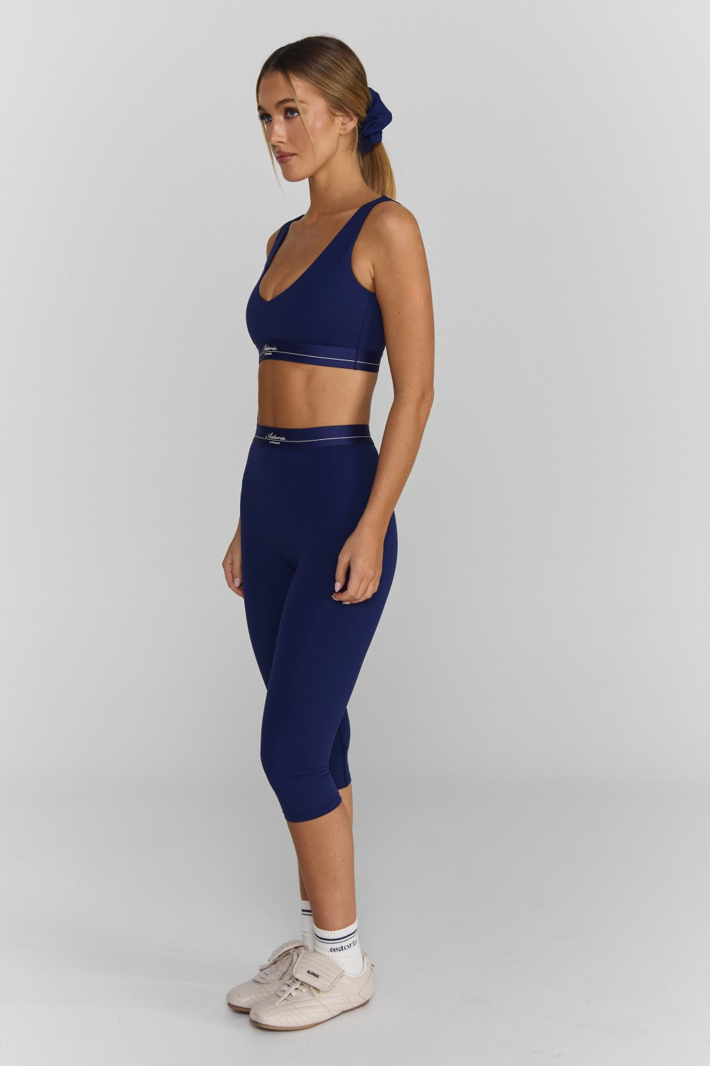 Astoria Airvíve Varsity Capri - Navy