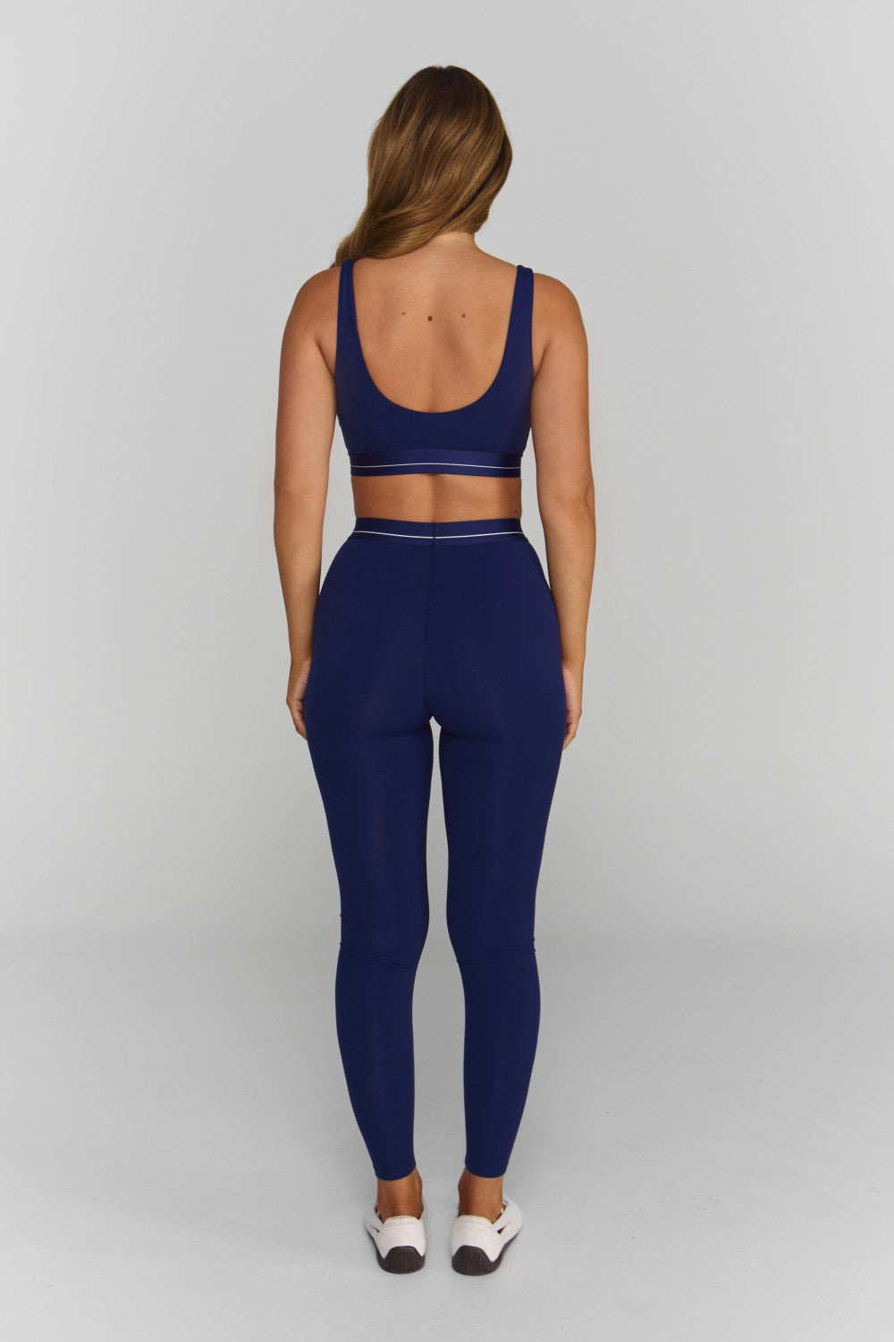 Astoria Airvíve Signature Sports Bra - Navy