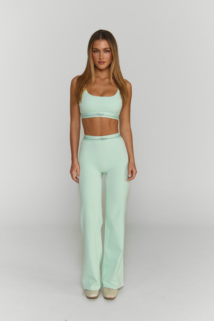 Astoria Airvíve Varsity Straight Legging - Mint
