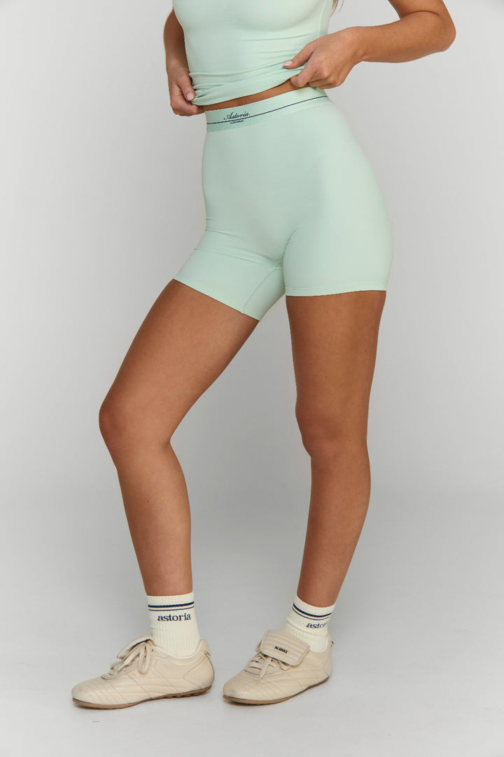Astoria Airvíve Varsity Short - Mint