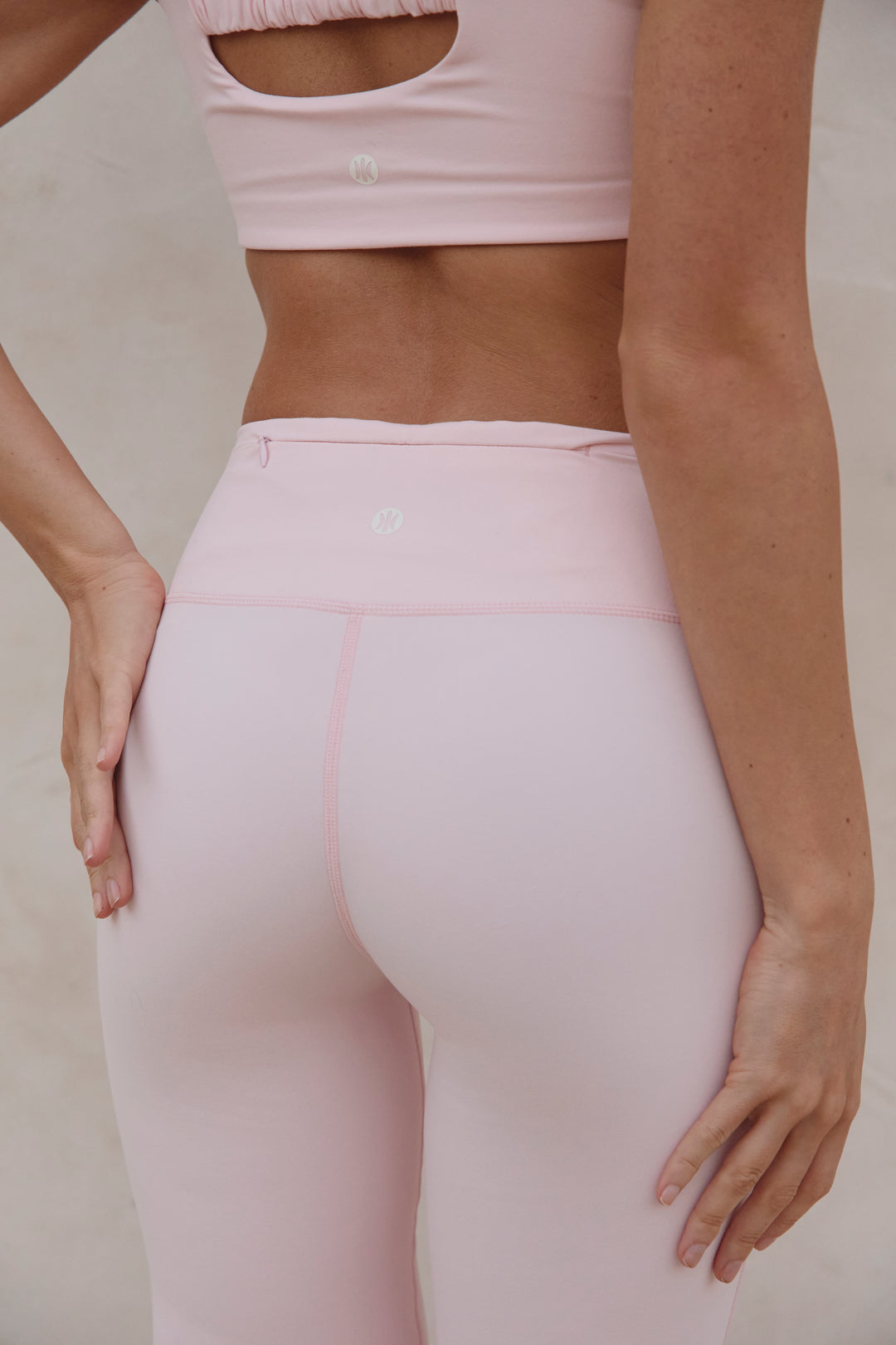 Astoria Luxe Balance Straight Legging - Petal Pink