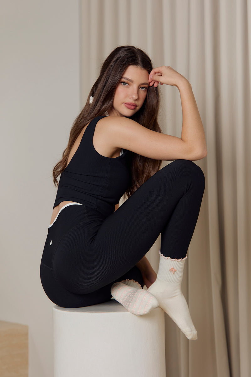 Astoria Seamless Ribbed Barre Legging - Black