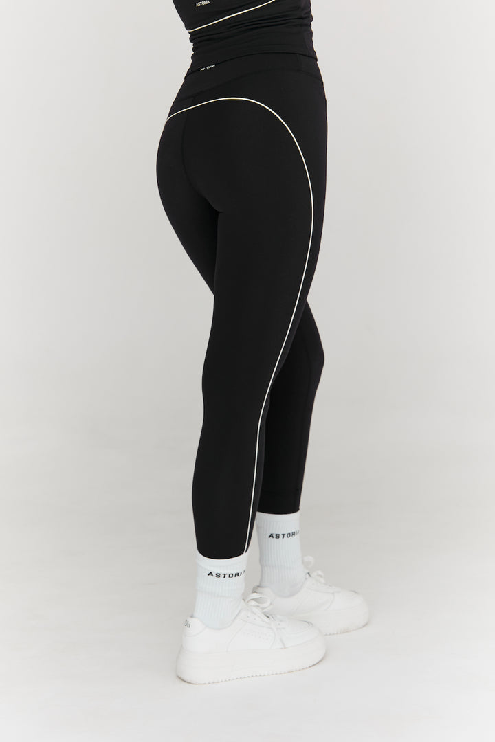 Astoria Airvíve Full Length Legging - Black/Cream