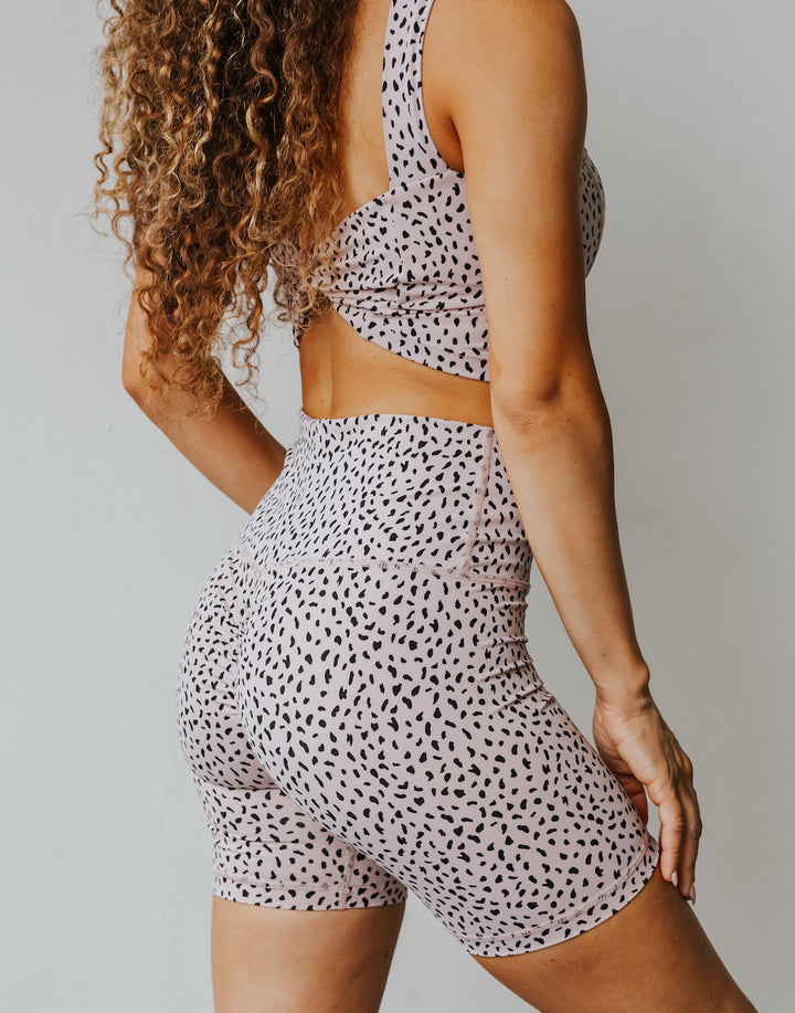 Astoria Luxe Ignite Short - Beige Speckle