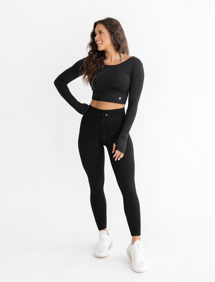 Astoria Live Luxe Crossed Sleeve Crop - Black