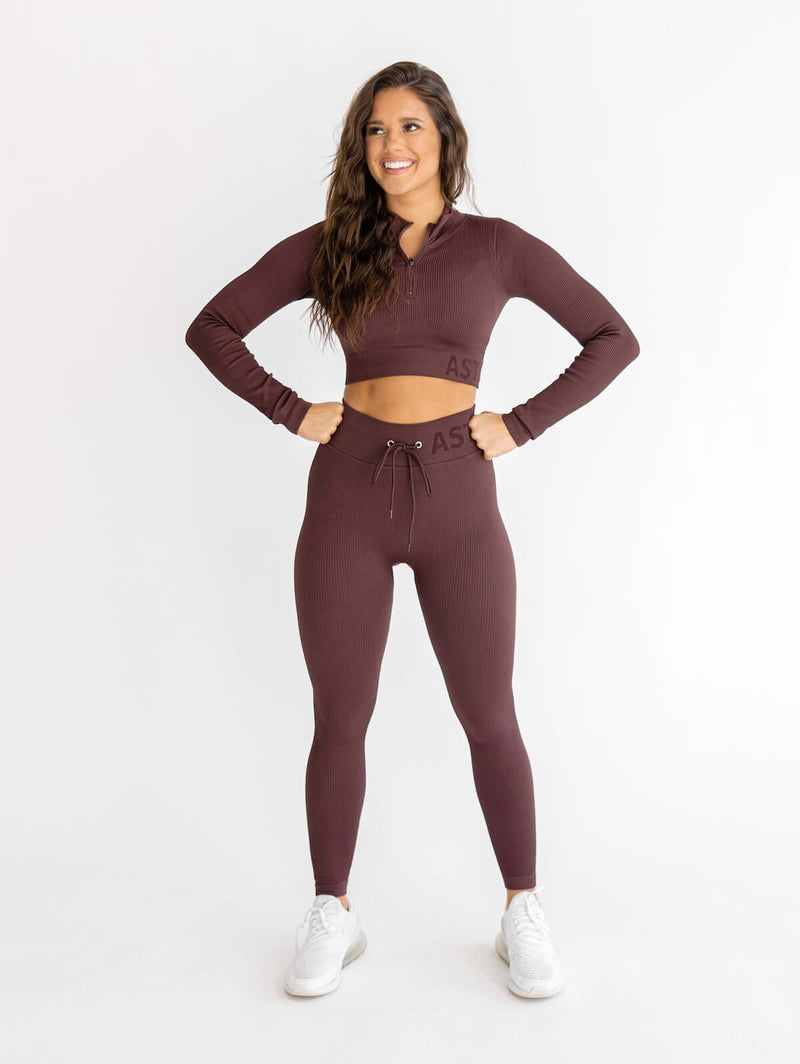 Astoria Activewear  Crop top and leggings, Tops for leggings